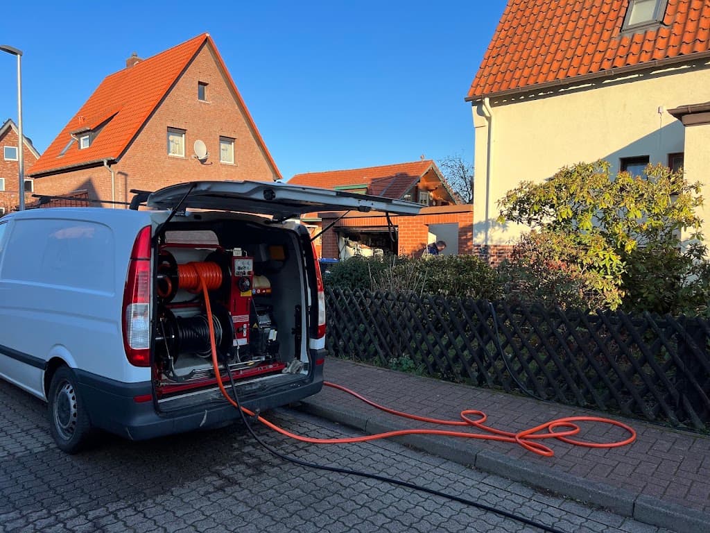 24h Rohr & Kanal Hilfe GmbH Abfluss & Rohrreinigung Kanalreinigung Kanaluntersuchung WC & Küchen Entstopfung