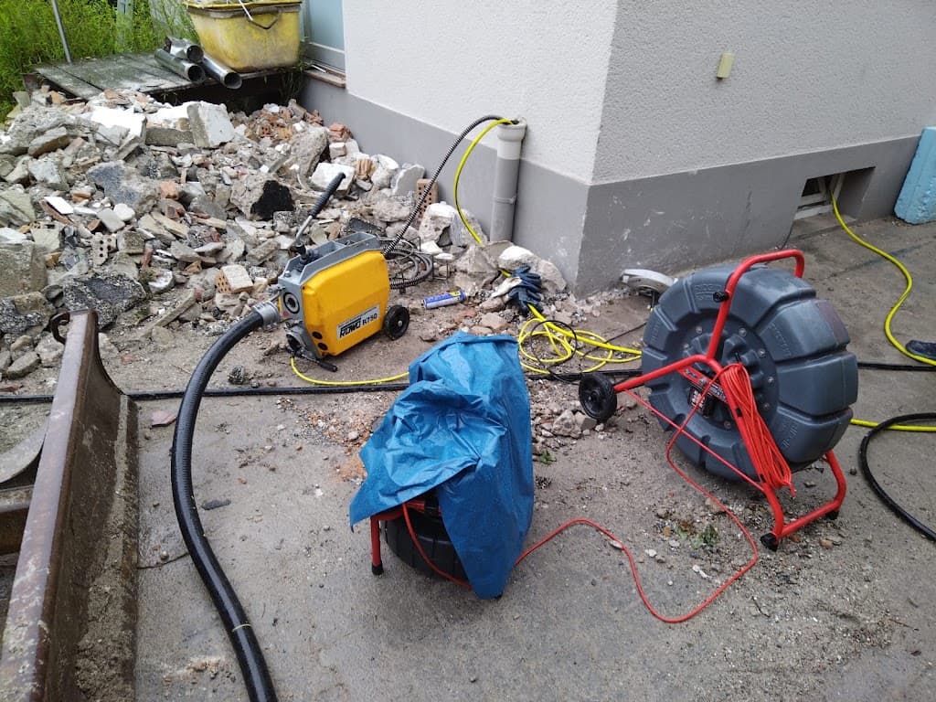 Kanaltechnik, Rohrreinigung rohr-24.de