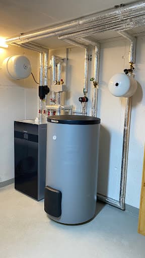 Wind GmbH ,Sanitär-Heizung-Lüftung-Wartung Wärmepumpe — Kundenfoto